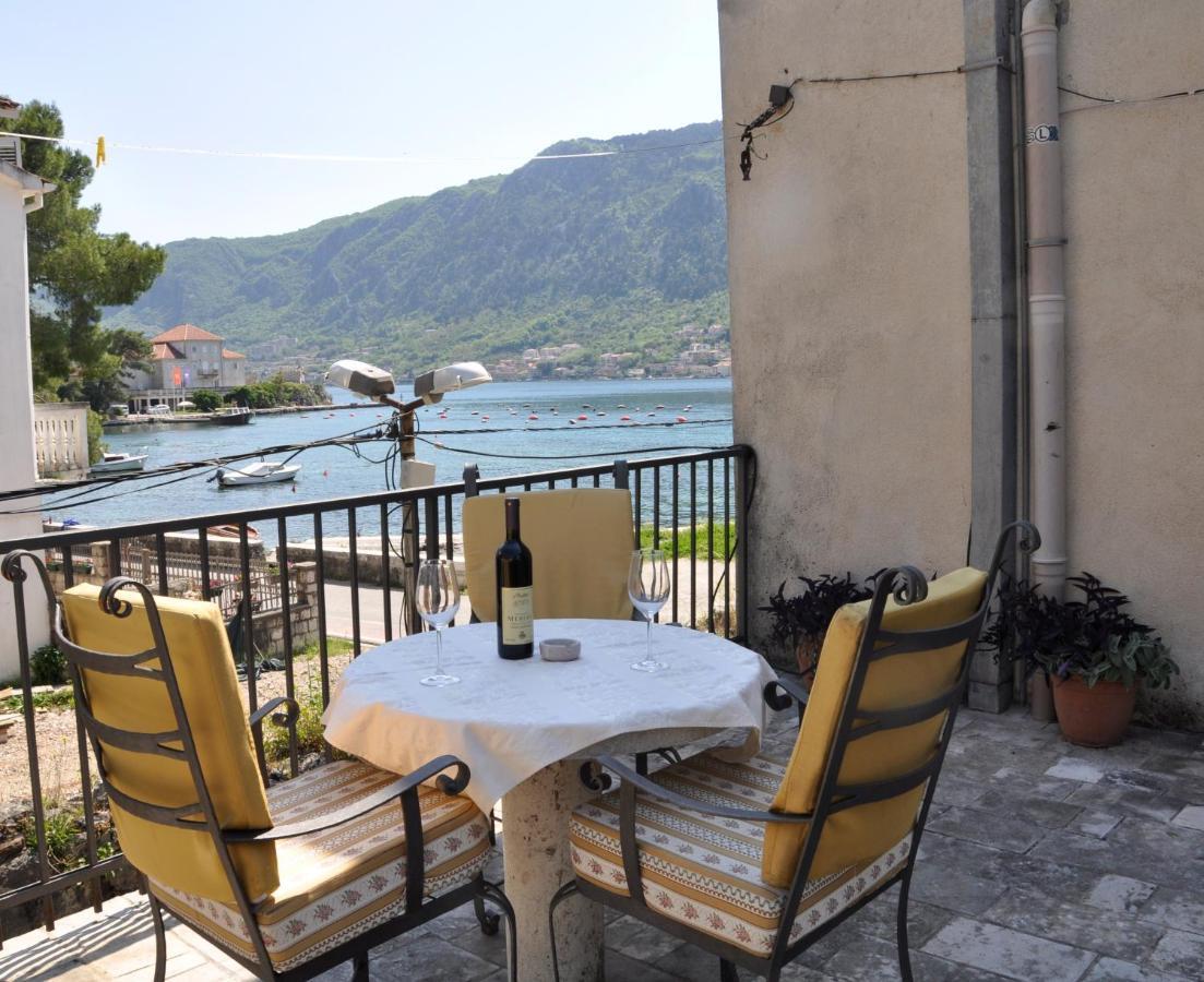 Apartments Vujosevic Kotor Exteriör bild