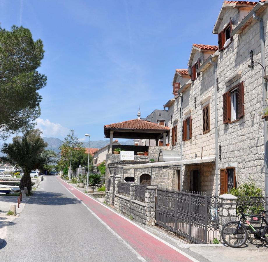 Apartments Vujosevic Kotor Exteriör bild