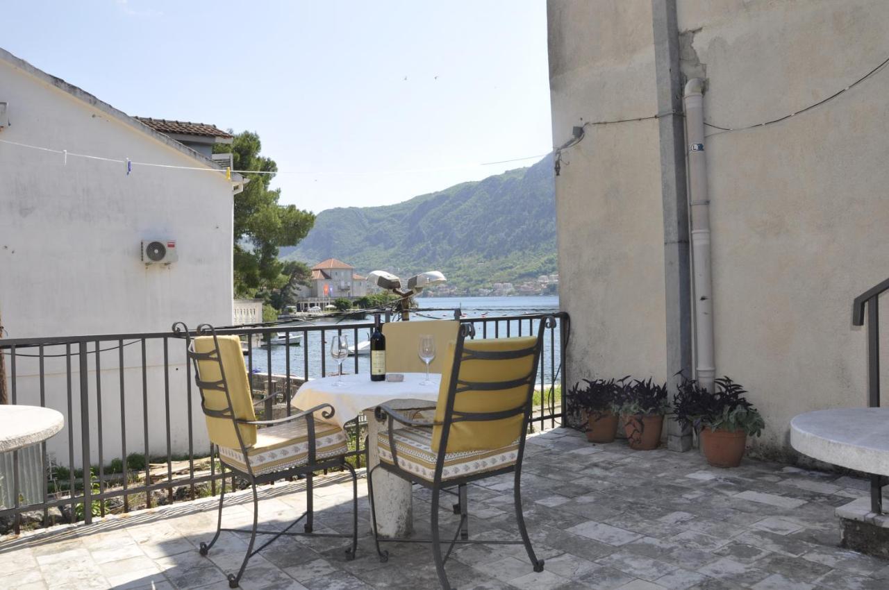 Apartments Vujosevic Kotor Exteriör bild